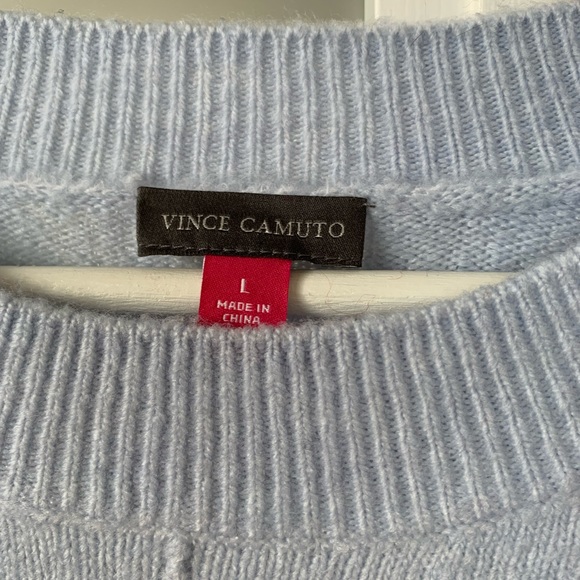 Vince Camuto long sleeve extended shoulder center-seam sweater. Ice blue. Sz L. - Picture 3 of 5
